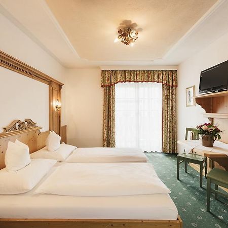 Hotel Hoferwirt Neustift im Stubaital Ngoại thất bức ảnh
